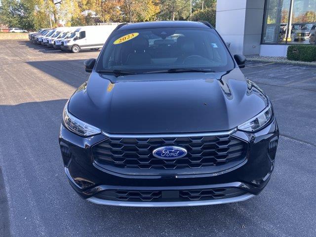 2023 Ford Escape - $23,185