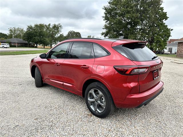 2024 Ford Escape - $26,995