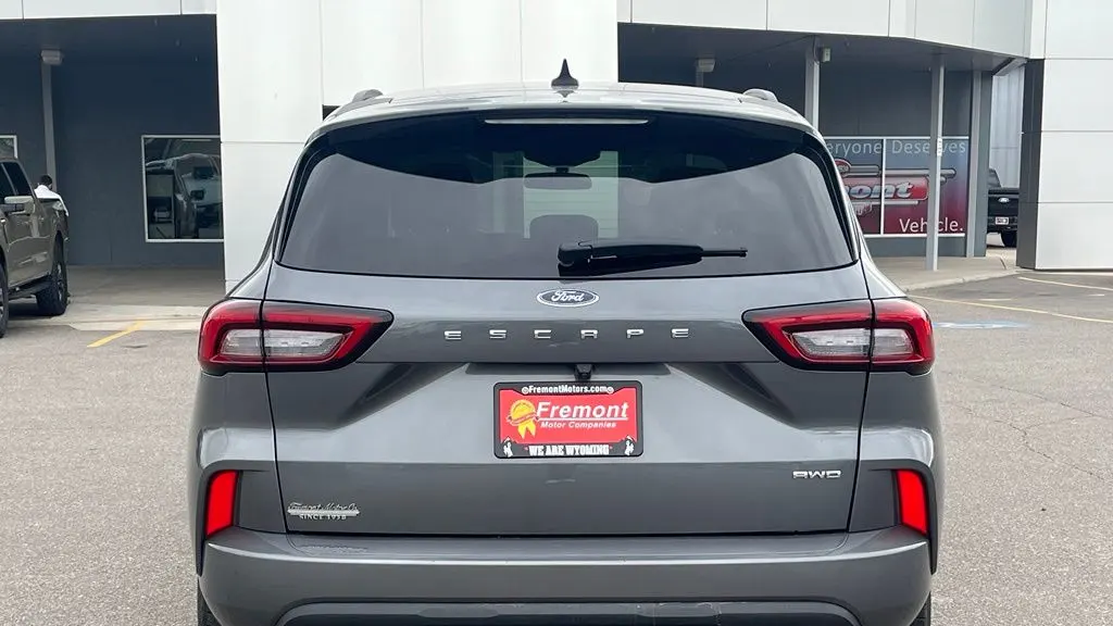2024 Ford Escape ST-Line