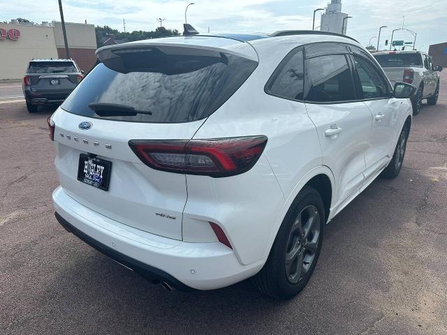 2024 Ford Escape - $28,900