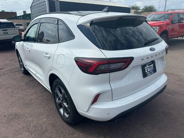 2024 Ford Escape - $28,900