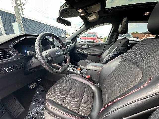 2024 Ford Escape - $28,900