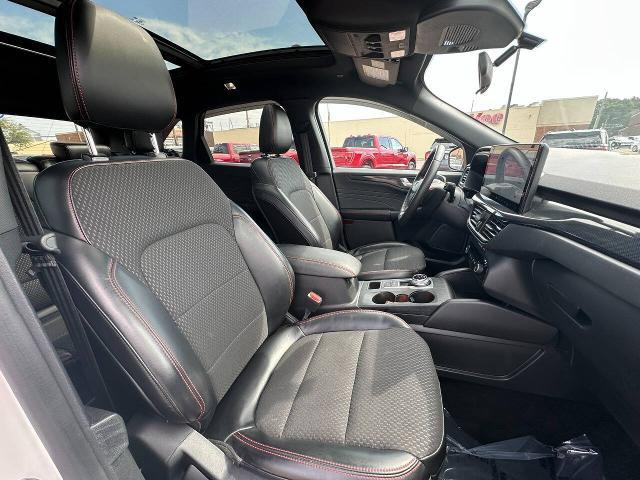2024 Ford Escape - $28,900