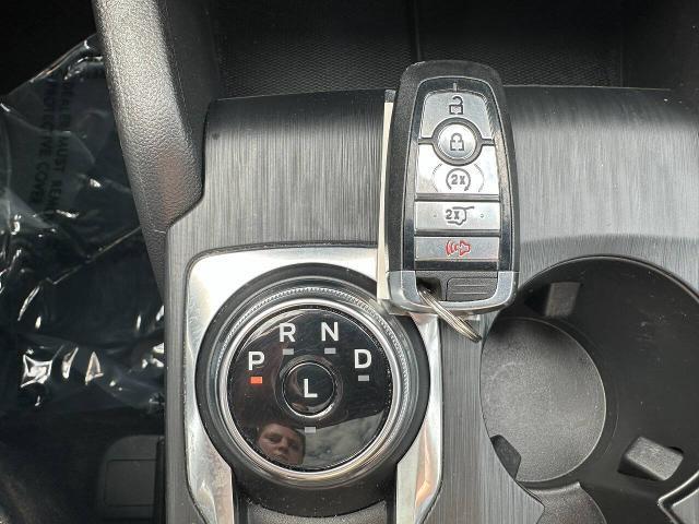 2024 Ford Escape - $28,900