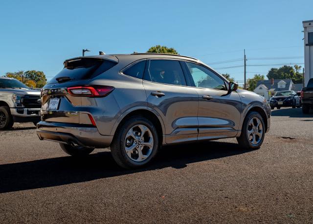 2024 Ford Escape - $25,800
