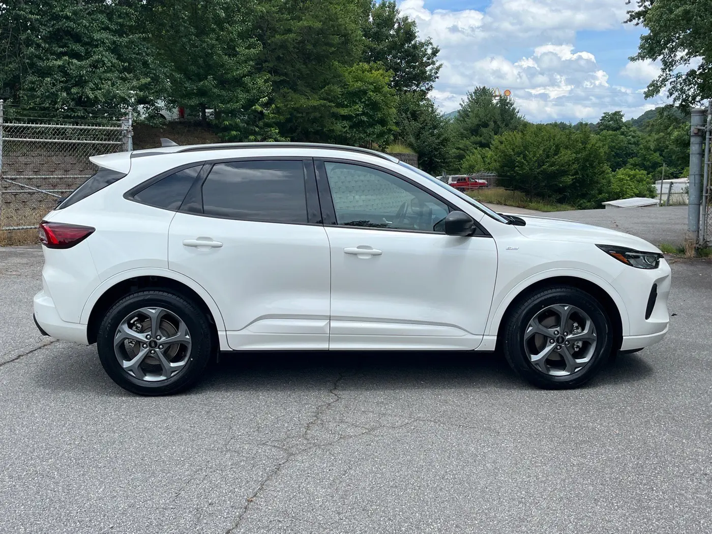 2024 Ford Escape - $27,381