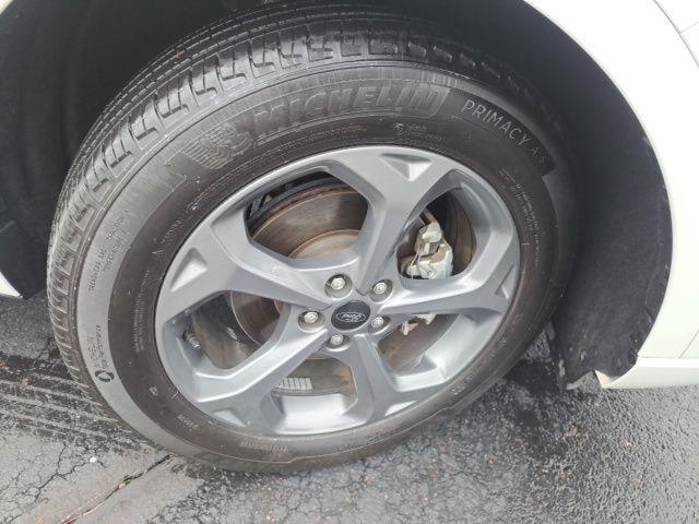2024 Ford Escape ST-Line — photo 1 of 12