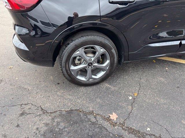 2024 Ford Escape - $23,000