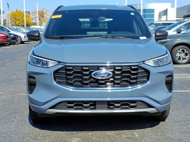 2024 Ford Escape - $23,900