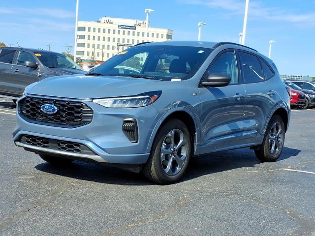 2024 Ford Escape - $23,900