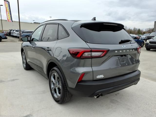 2025 Ford Escape - $21,967