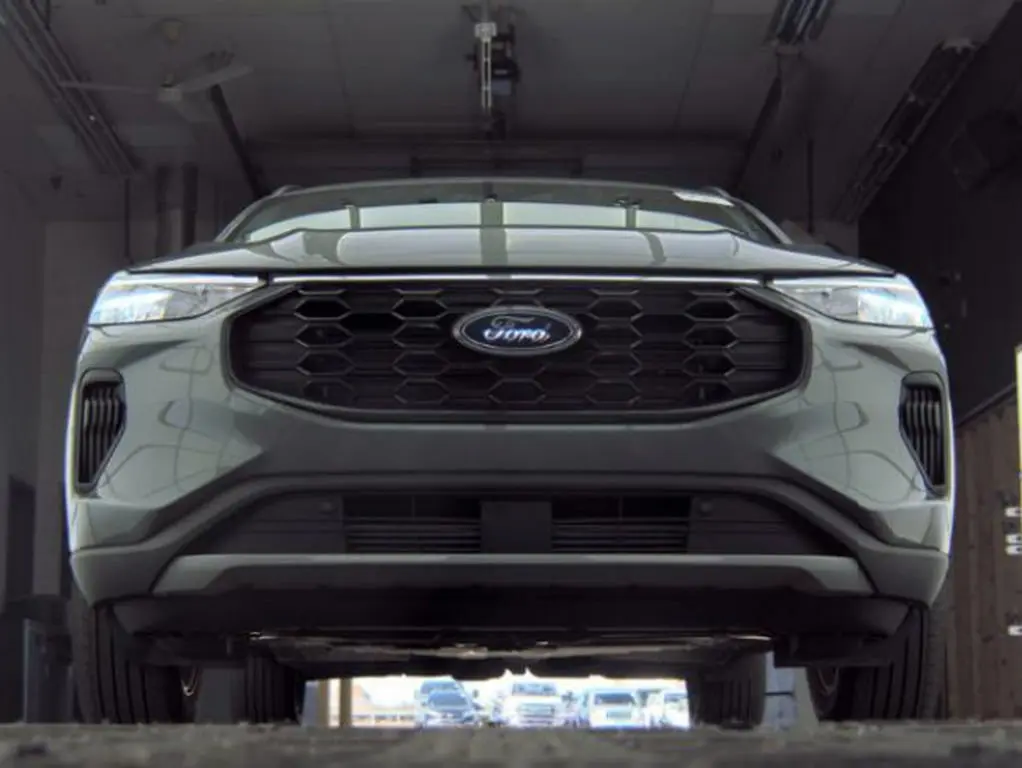2025 Ford Escape - $20,990