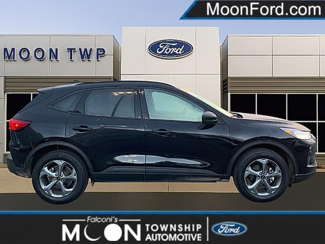 2025 Ford Escape - $21,942