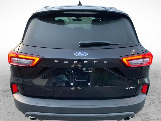 2025 Ford Escape - $21,942