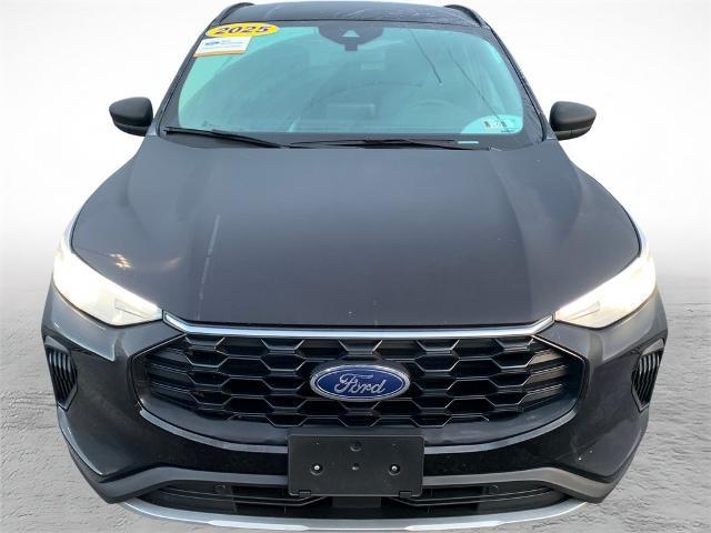 2025 Ford Escape - $21,942