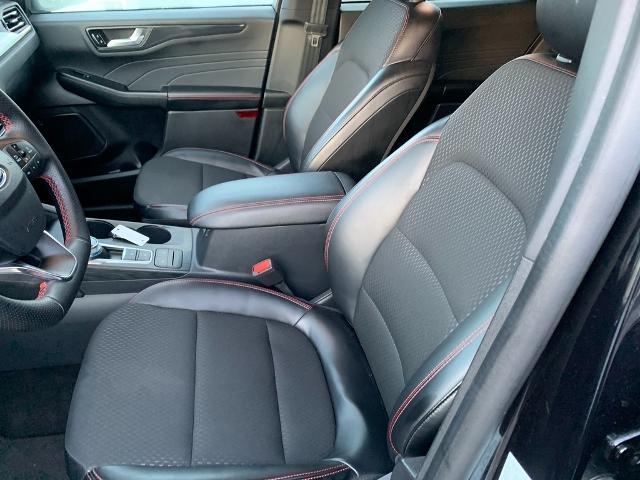 2025 Ford Escape - $21,942
