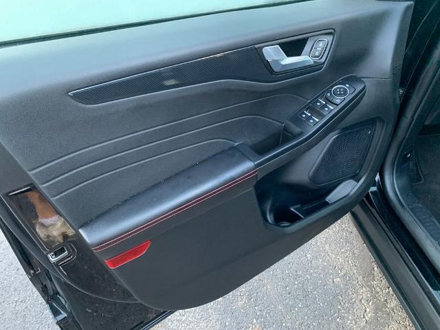 2025 Ford Escape - $21,942