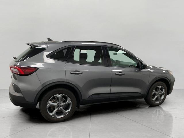 2025 Ford Escape - $25,750