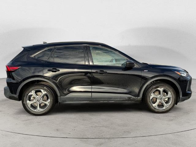 2026 Ford Escape - $29,588