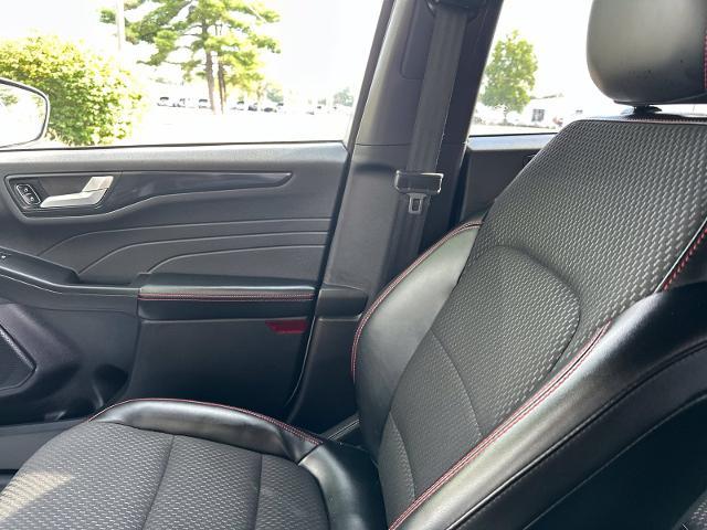 2023 Ford Escape - $23,000