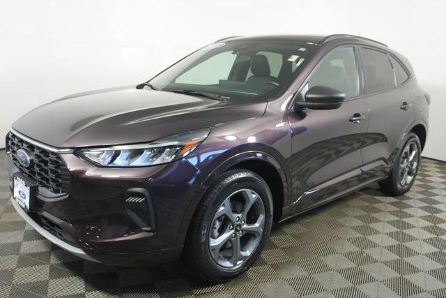 2023 Ford Escape - $23,500