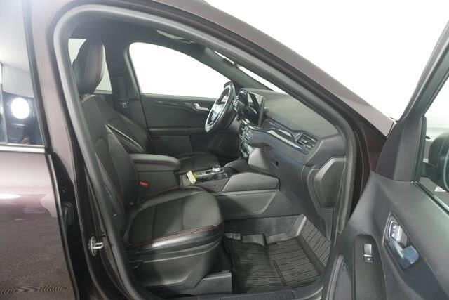 2023 Ford Escape - $23,500