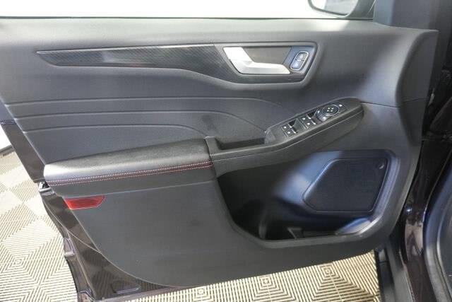 2023 Ford Escape - $23,500