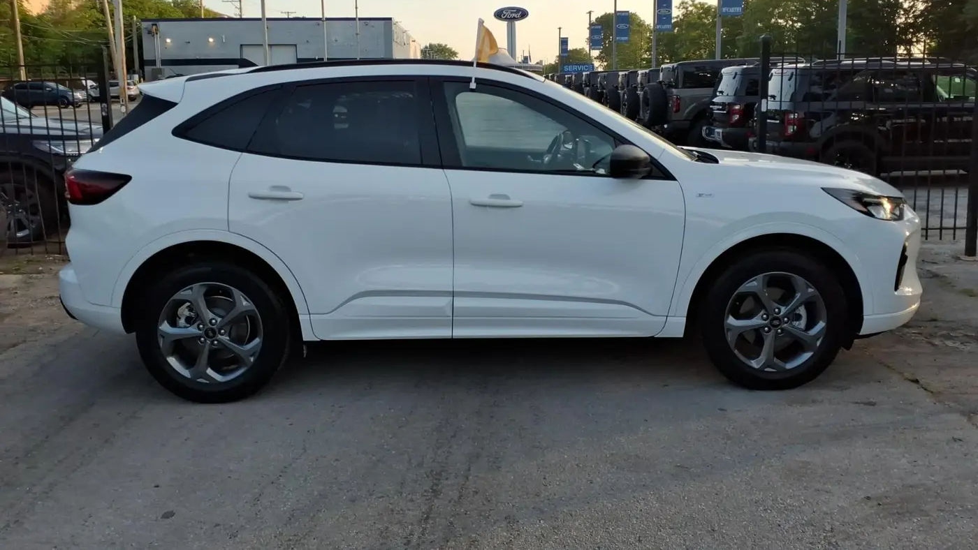 2023 Ford Escape ST-Line