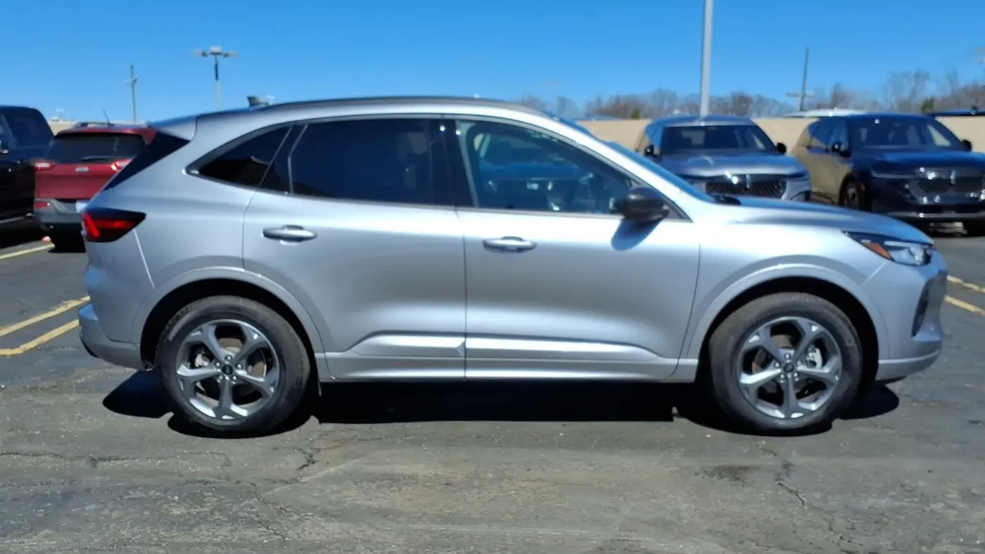 2024 Ford Escape ST-Line