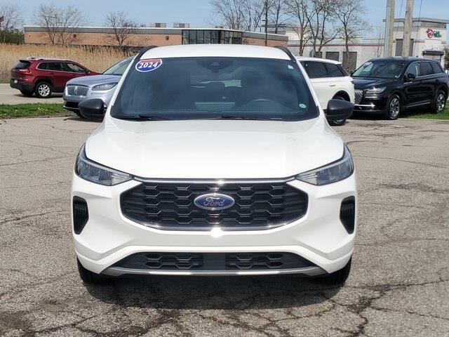 2024 Ford Escape - $26,995