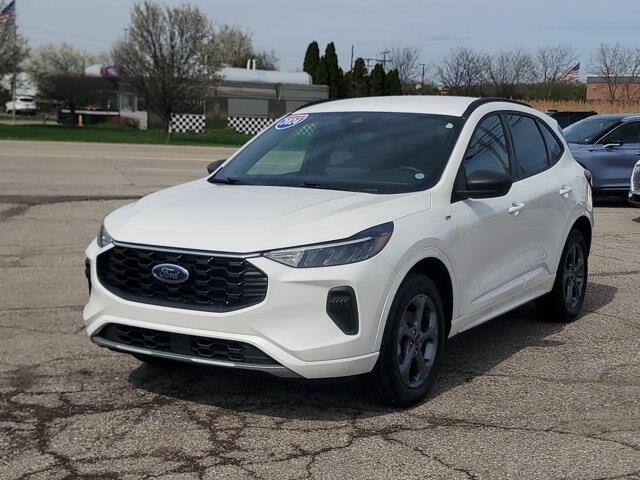 2024 Ford Escape - $26,995