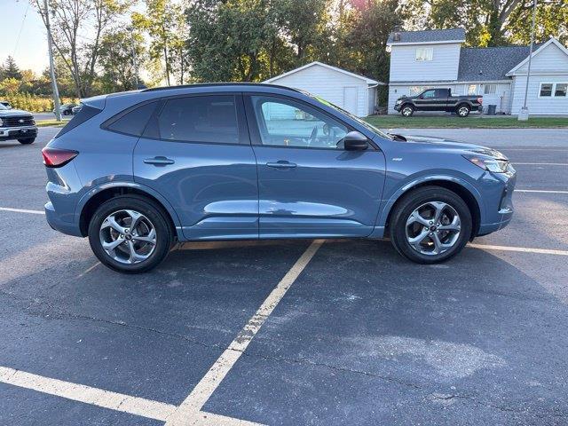 2024 Ford Escape - $22,000