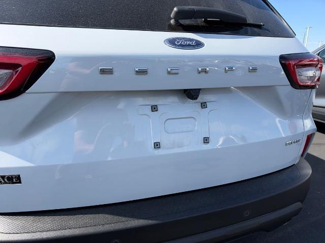 2025 Ford Escape - $18,700
