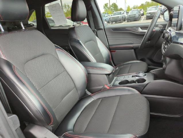 2025 Ford Escape - $20,304