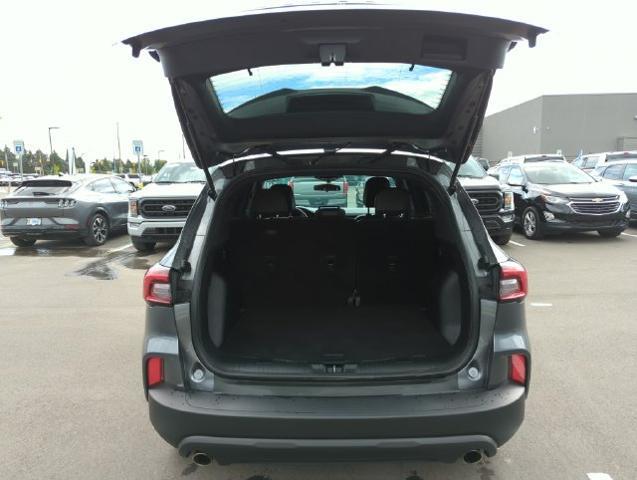 2025 Ford Escape - $20,304