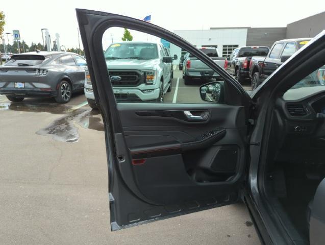 2025 Ford Escape - $20,304