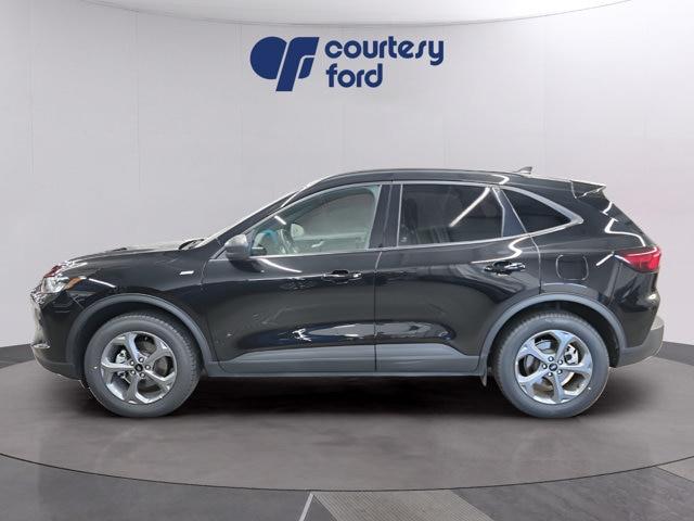 2025 Ford Escape - $27,990
