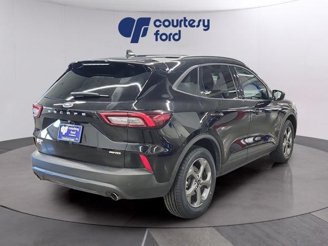 2025 Ford Escape - $27,990