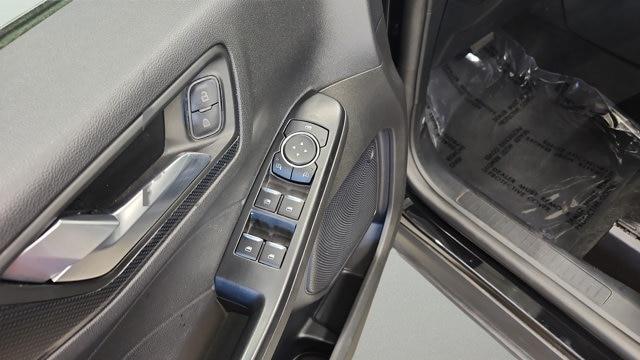 2025 Ford Escape - $27,990