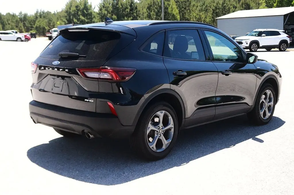 2025 Ford Escape - $26,197