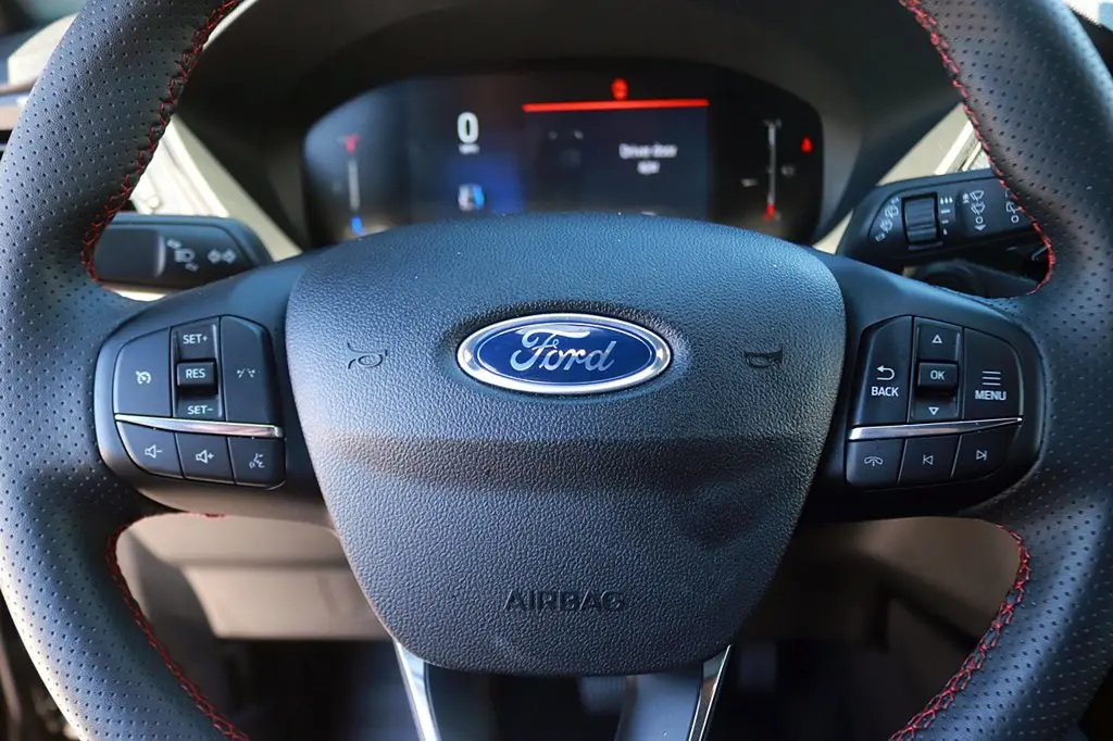 2025 Ford Escape - $26,197