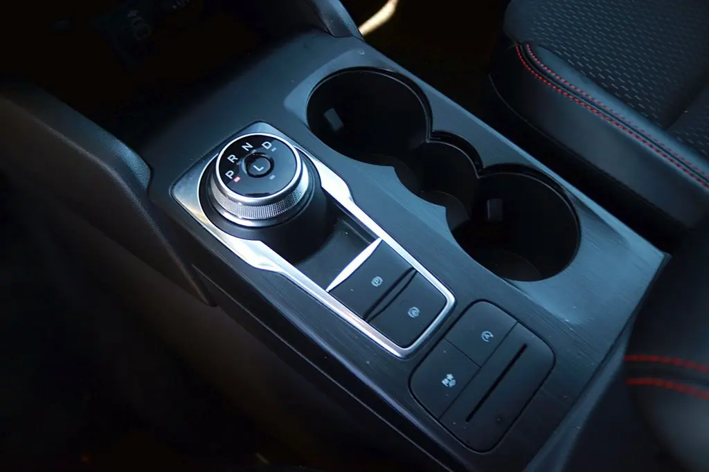 2025 Ford Escape - $26,197