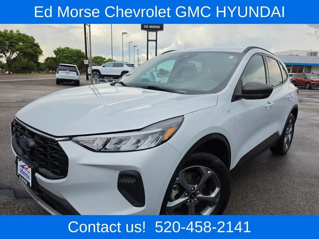 2025 Ford Escape - $22,495