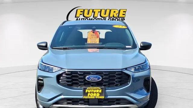 2023 Ford Escape ST-Line