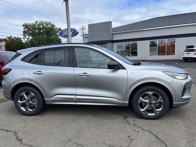 2023 Ford Escape - $29,687