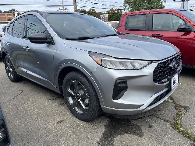 2023 Ford Escape - $29,687