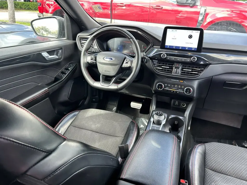 2024 Ford Escape - $16,449