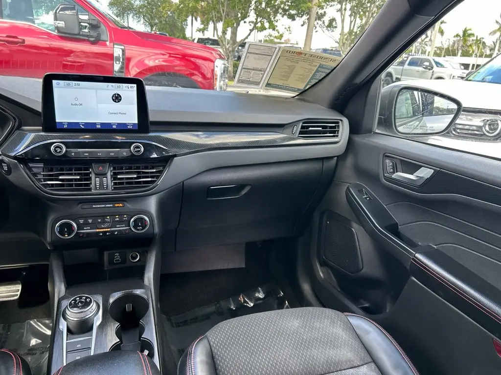 2024 Ford Escape - $16,449