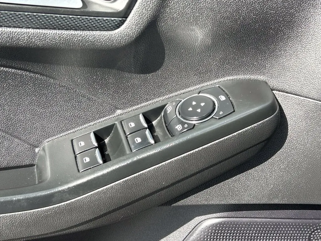 2024 Ford Escape - $16,449
