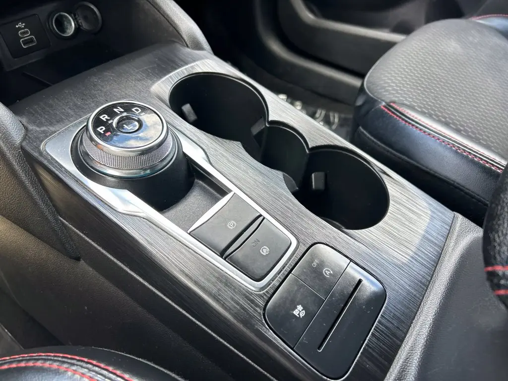 2024 Ford Escape - $16,449